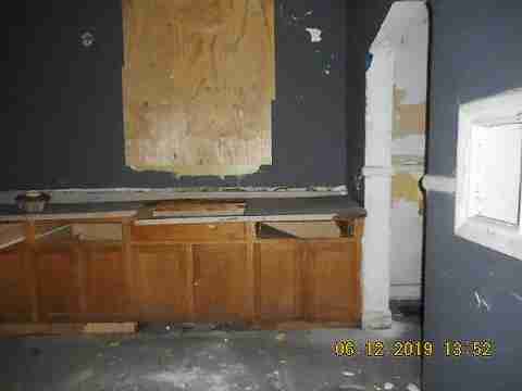 12839 Kilbourne (15)_m.jpg